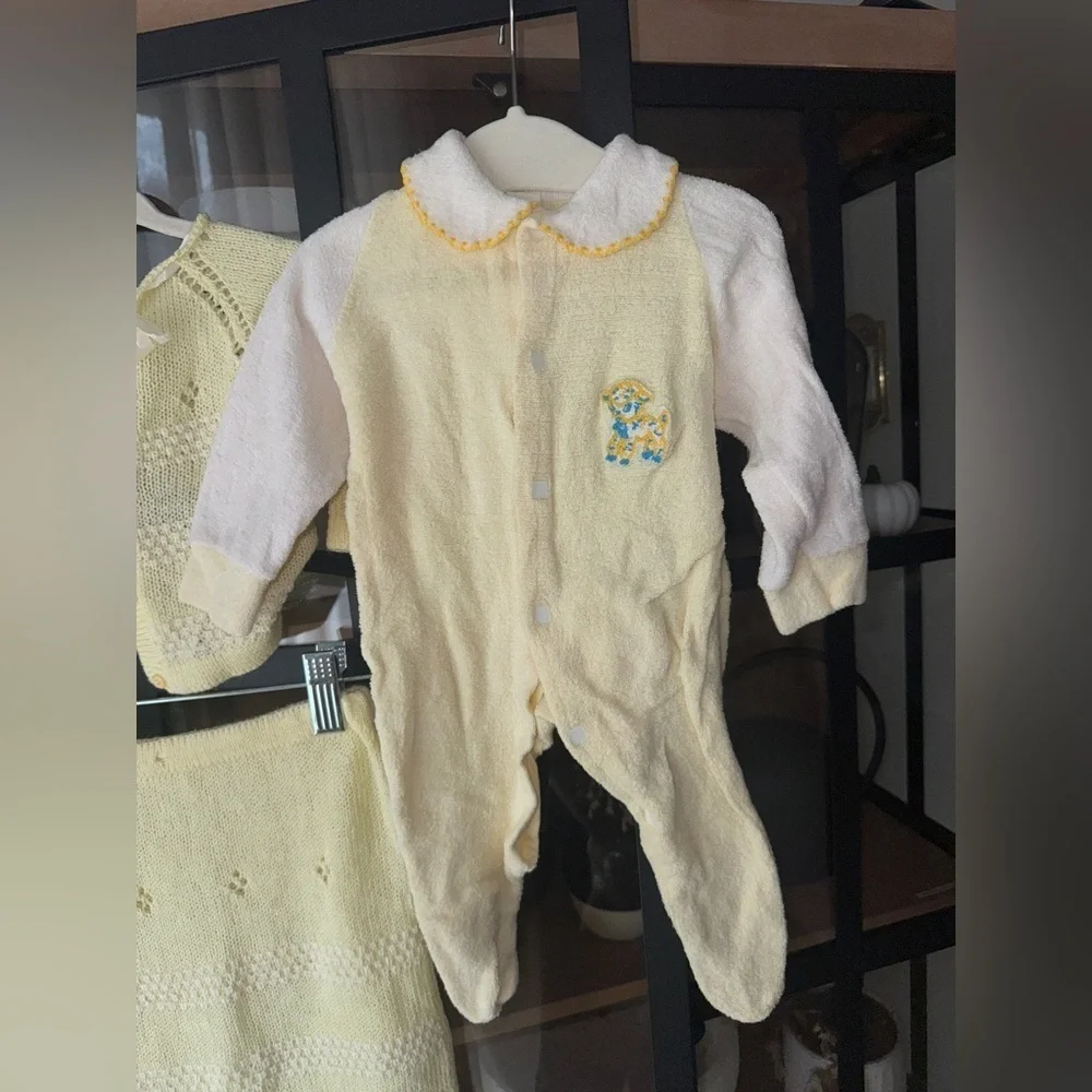 Vintage lot baby newborn knit crochet embroidered butter footies gown chick lamb